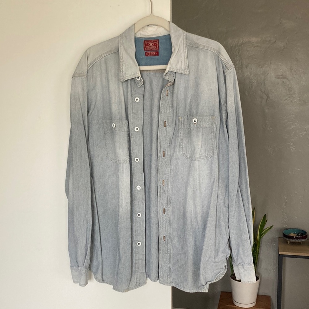 Lucky Brand Denim Wash Button Down
